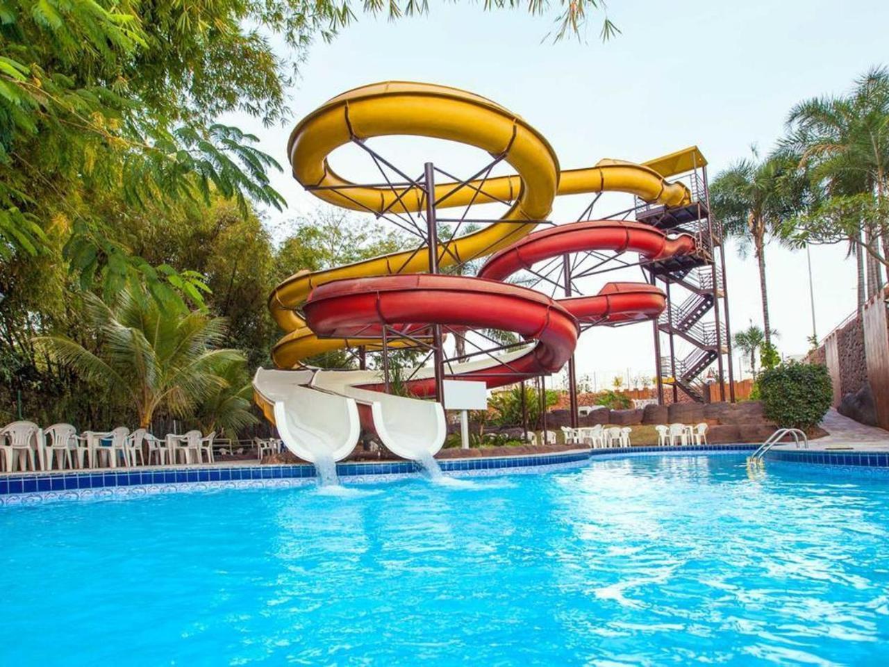 קאלדס נובאס Golden Dolphin Grand Hotel - Flats מראה חיצוני תמונה